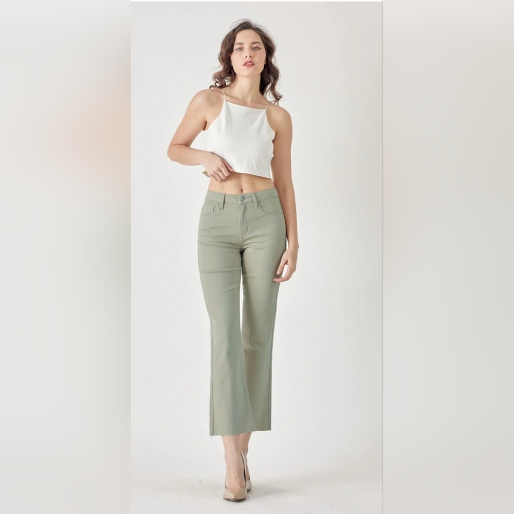 Women's Cropped Straight-Leg Jeans in Sage Green
